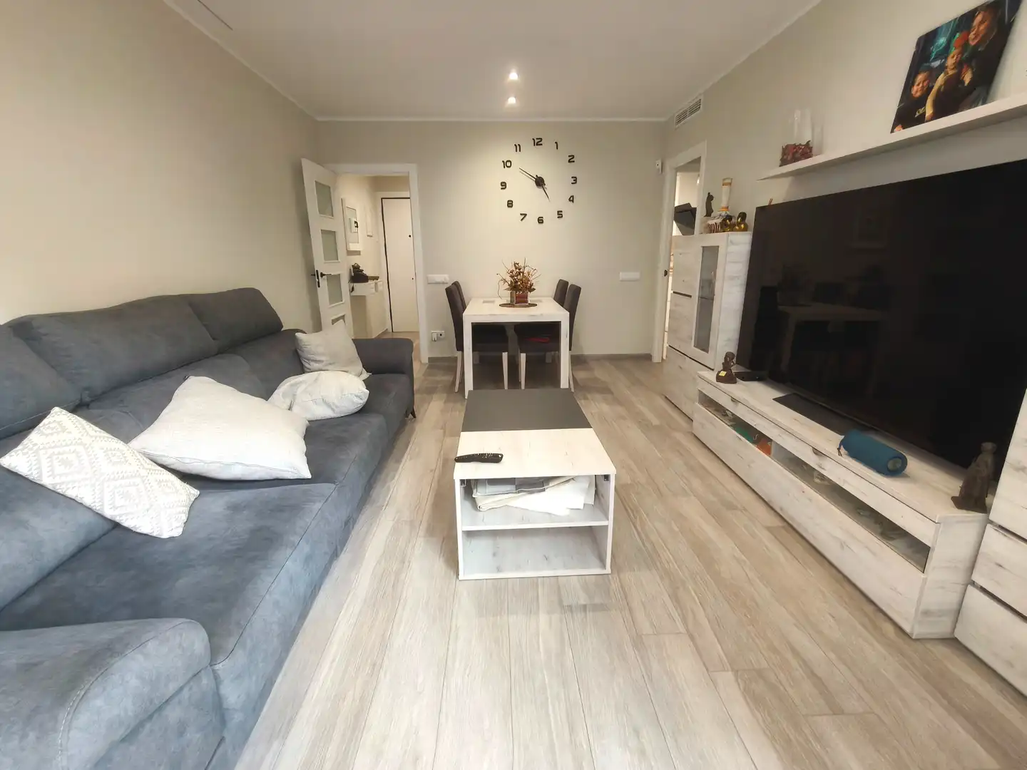 Sala de estar de Piso en venta en Arenys de Mar con Aire acondicionado, Calefacción y Parquet