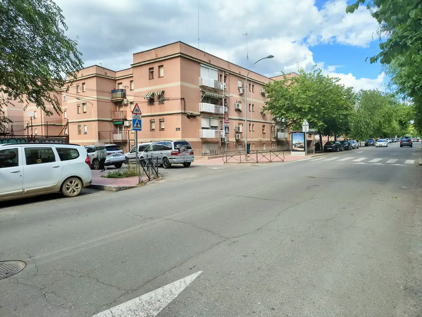 Vista exterior de Apartament en venda en Aranjuez amb TV