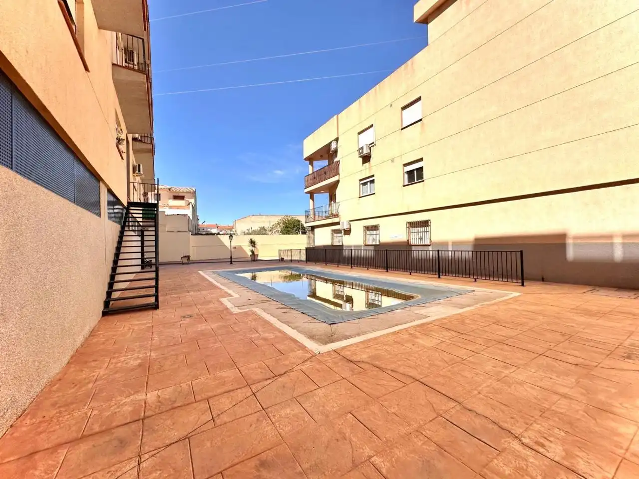 Flat with pool for sale in Real De Málaga, imagen 2