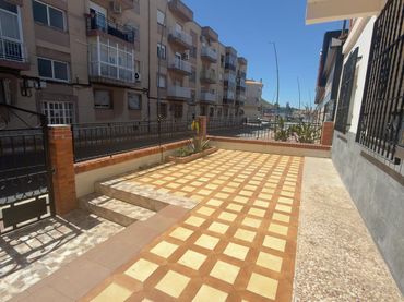 Adosado con jardín en venta en La Unión ciudad