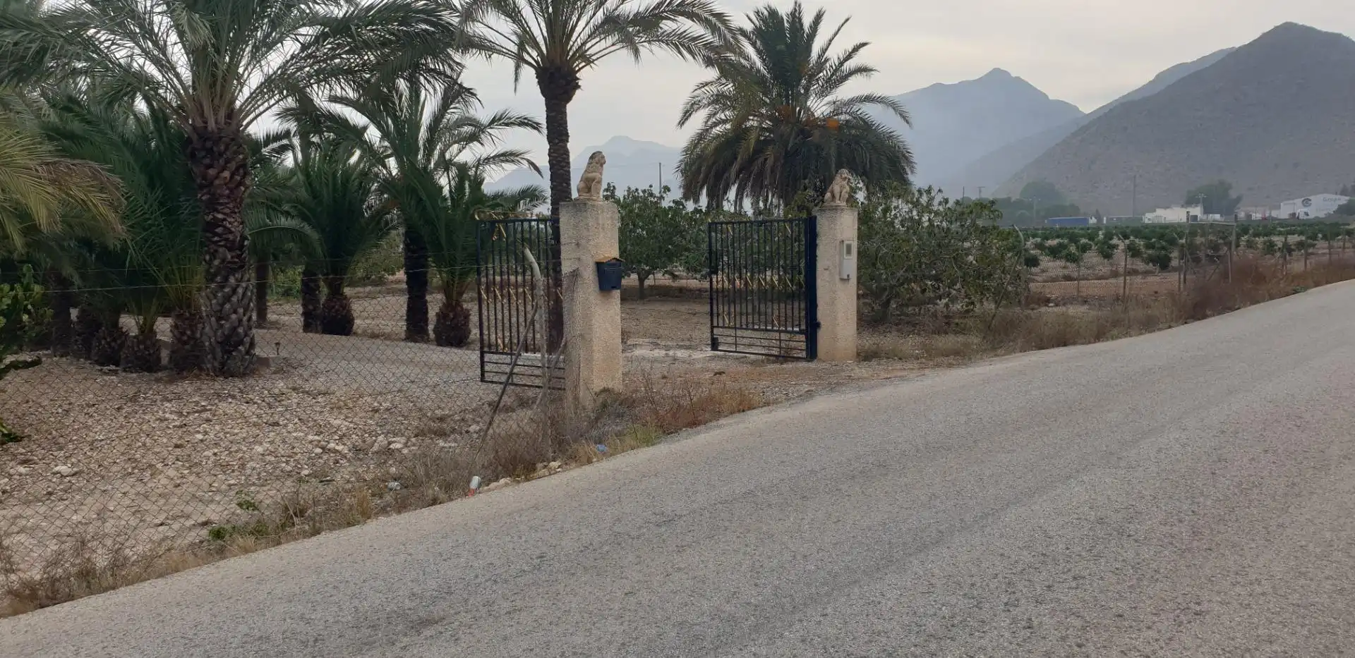 Casa amb piscina en venda a Carretera Virgen del Camino 5, imagen 14