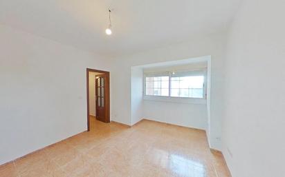 Bedroom of Flat to rent in Parla  with Heating, Terrace and Oven