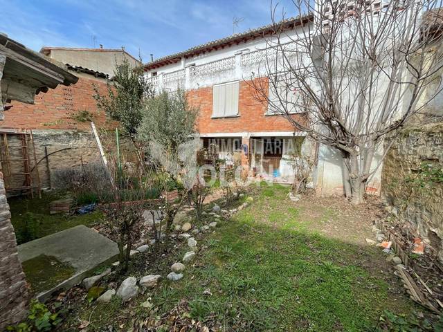 Casa-chalet en Venta en Calle Mayor, 1 en Leiva