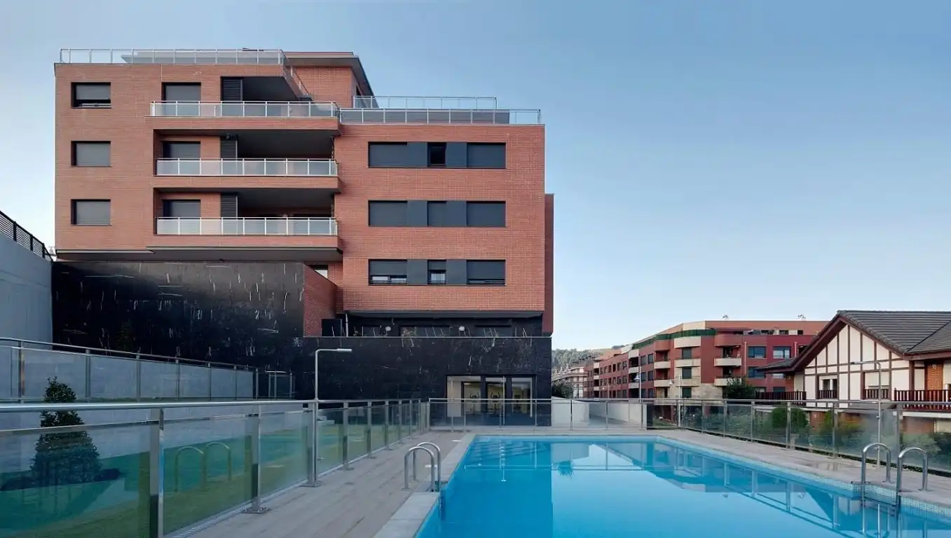 Exterior view of Flat for sale in Castro-Urdiales  with Heating, Private garden and Parquet flooring