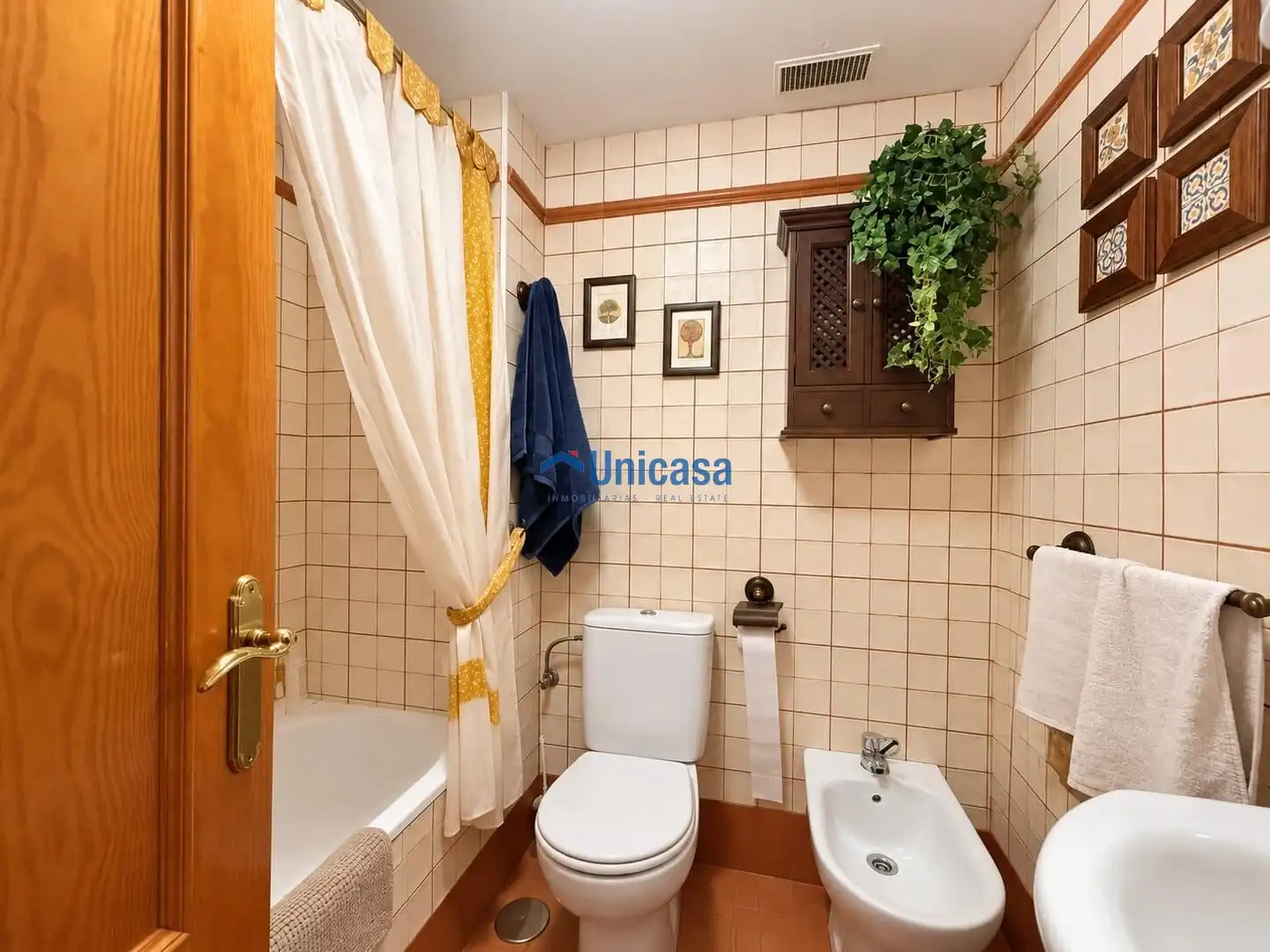 Baño de Casa adosada en venta en Cruz de Humilladero