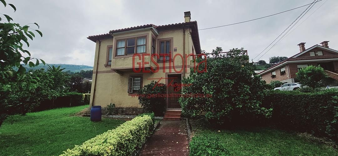 Exterior view of House or chalet for sale in Medio Cudeyo  with Heating, Private garden and Terrace