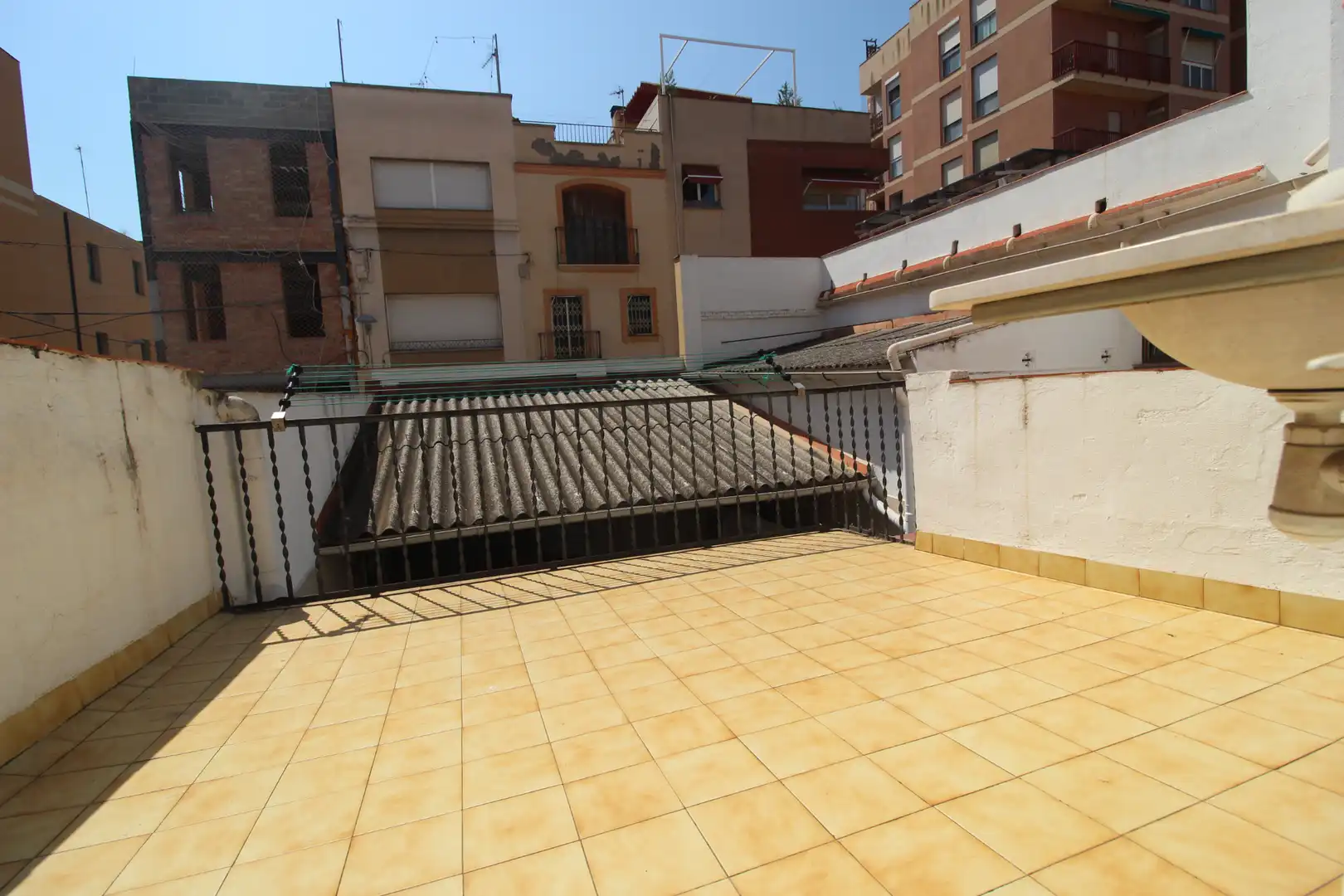 Terraza de Casa adosada en venta en Barcelona con Aire acondicionado y Terraza