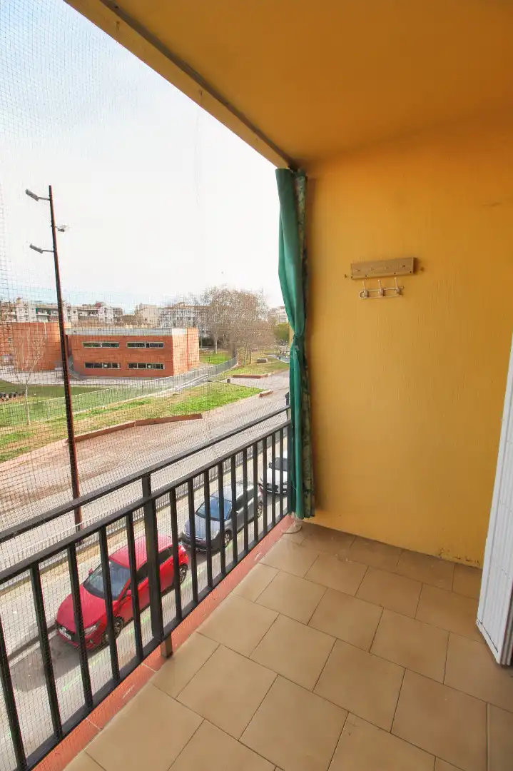 Terrassa de Pis en venda en Vilanova i la Geltrú amb Moblat, Forn i Balcó