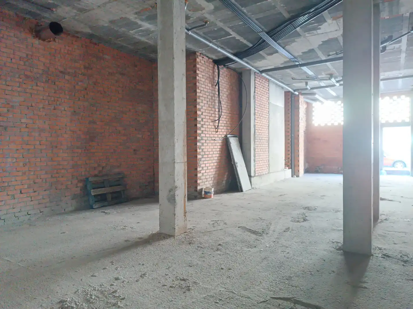 Gewerbefläche zum Verkauf in Zona de Plaza de Barcelos, imagen 2