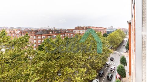 Foto 3 de Pis de lloguer a Avenida del Llano, Llano, Gijón