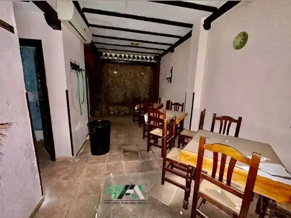 Local comercial en venda a Avenida Andrés Segovia, imagen 4