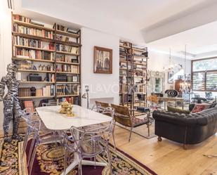 Living room of Duplex to rent in  Madrid Capital  with Air Conditioner