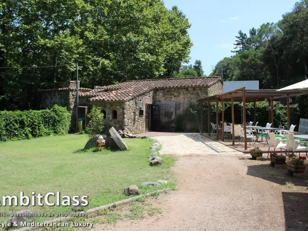 Local comercial en venta en Sant Cebrià de Vallalta, imagen 2