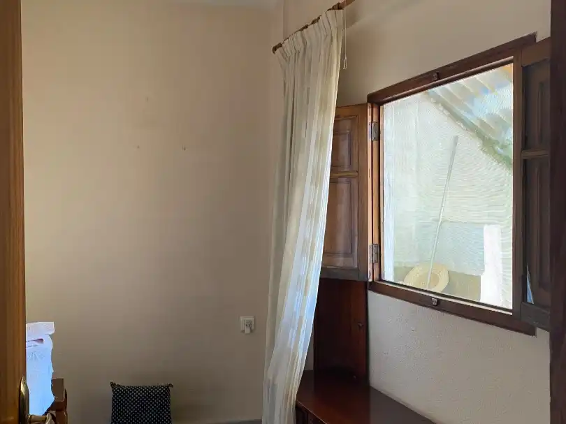 Dormitori de Casa o xalet en venda en Benissanó amb Aire condicionat, Terrassa i Balcó