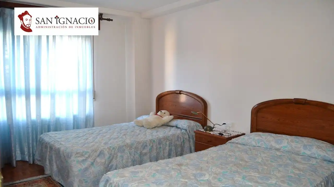 Habitación de Piso en venta en Trespaderne con Calefacción, Terraza y Trastero