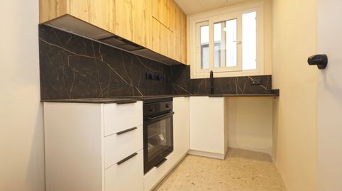 Foto 4 de Piso en venta en El Poble Sec - Parc de Montjuïc, Barcelona Capital