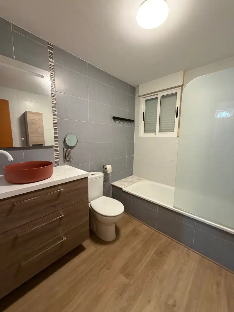 Bathroom of Detached homes for sale in Almazora / Almassora  with Air Conditioner, Parquet flooring and Terrace
