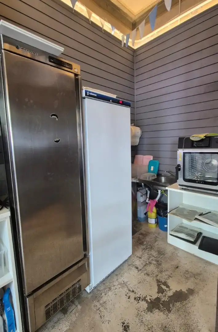 Kitchen of Commercial properties for rent in Madrid