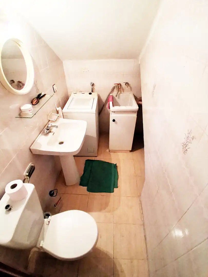 Bany de Casa adosada en venda en Píñar