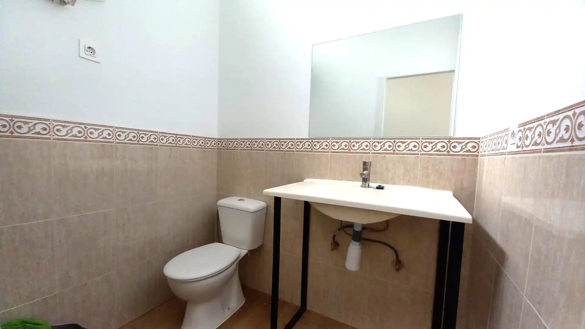 Business premises to rent in Calle Ildefonso Sánchez del Río, imagen 5