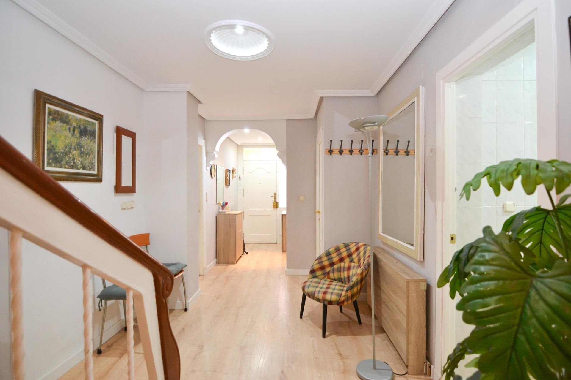 Haus oder Chalet zum Verkauf in Alameda de la Sagra mit Klimaanlage, Heizung und Terrasse