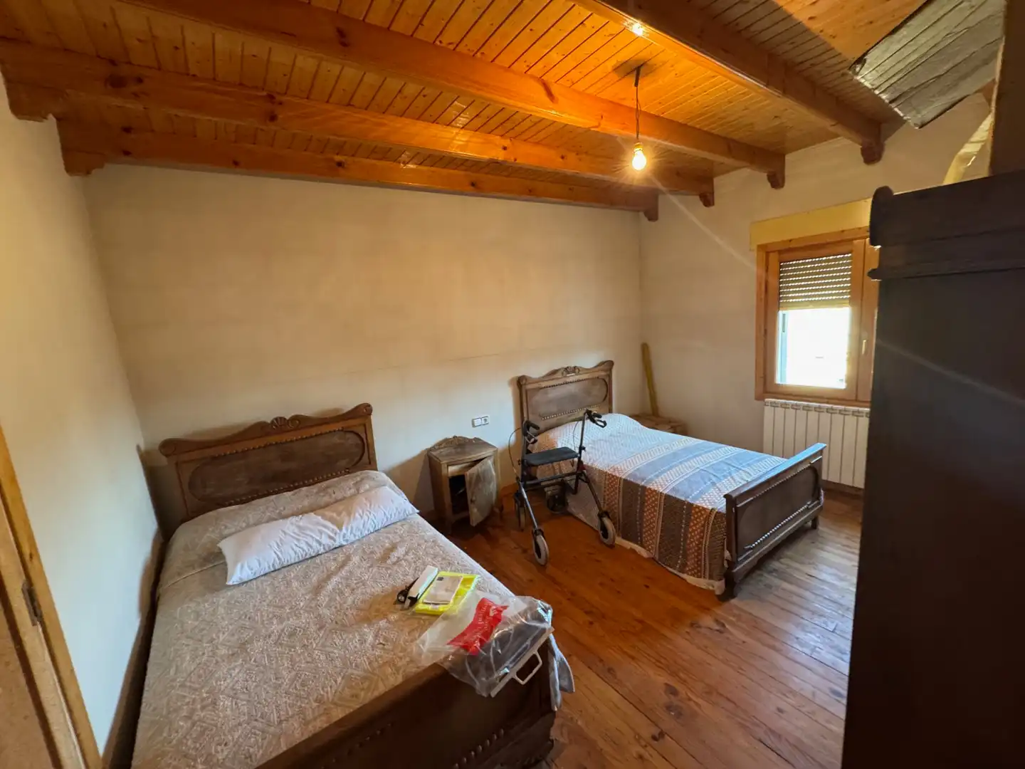 Bedroom of Country homes for sale in Barcial de la Loma  with Heating, Terrace and Storage room