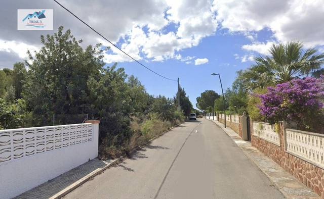Terreno residencial en Venta en Calle Benlliure en Olocau