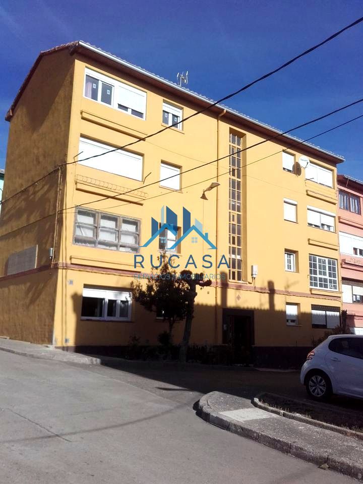 Vista exterior de Pis en venda en Valdeolea