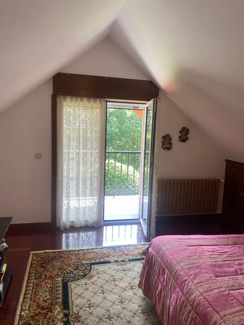 Habitación de Casa o chalet en venta en Lugo con Calefacción, Piscina y Amueblado