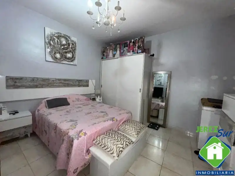 Habitación de Piso en venta en Cádiz