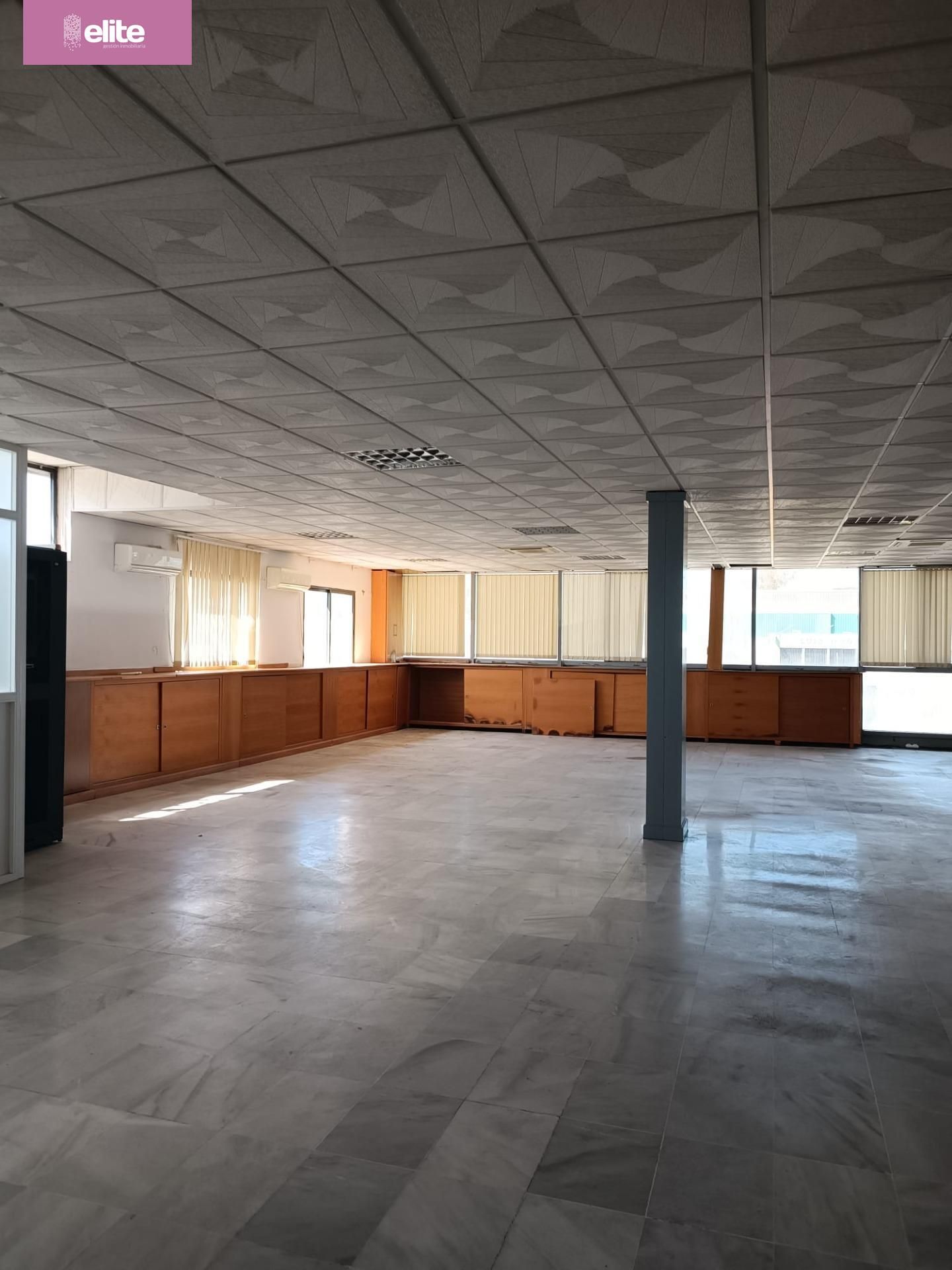 Oficina de lloguer en Jerez de la Frontera