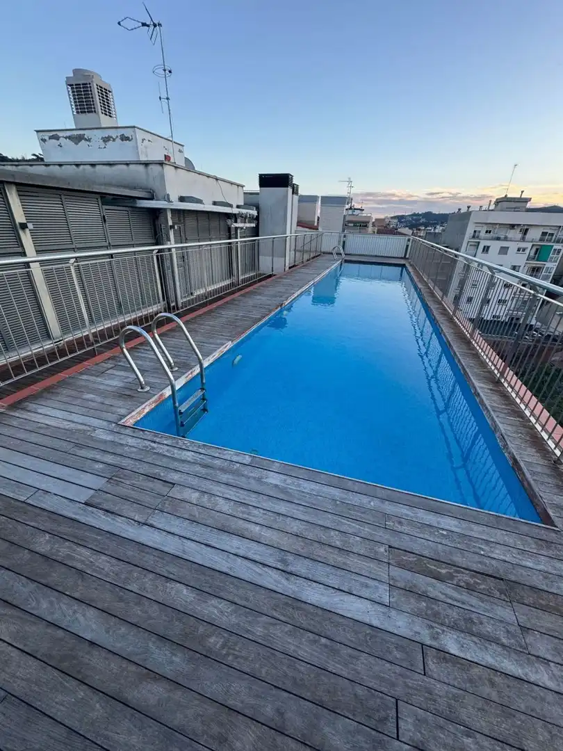 Swimming pool of Flat for sale in Montcada i Reixac  with Air Conditioner, Terrace and Community pool