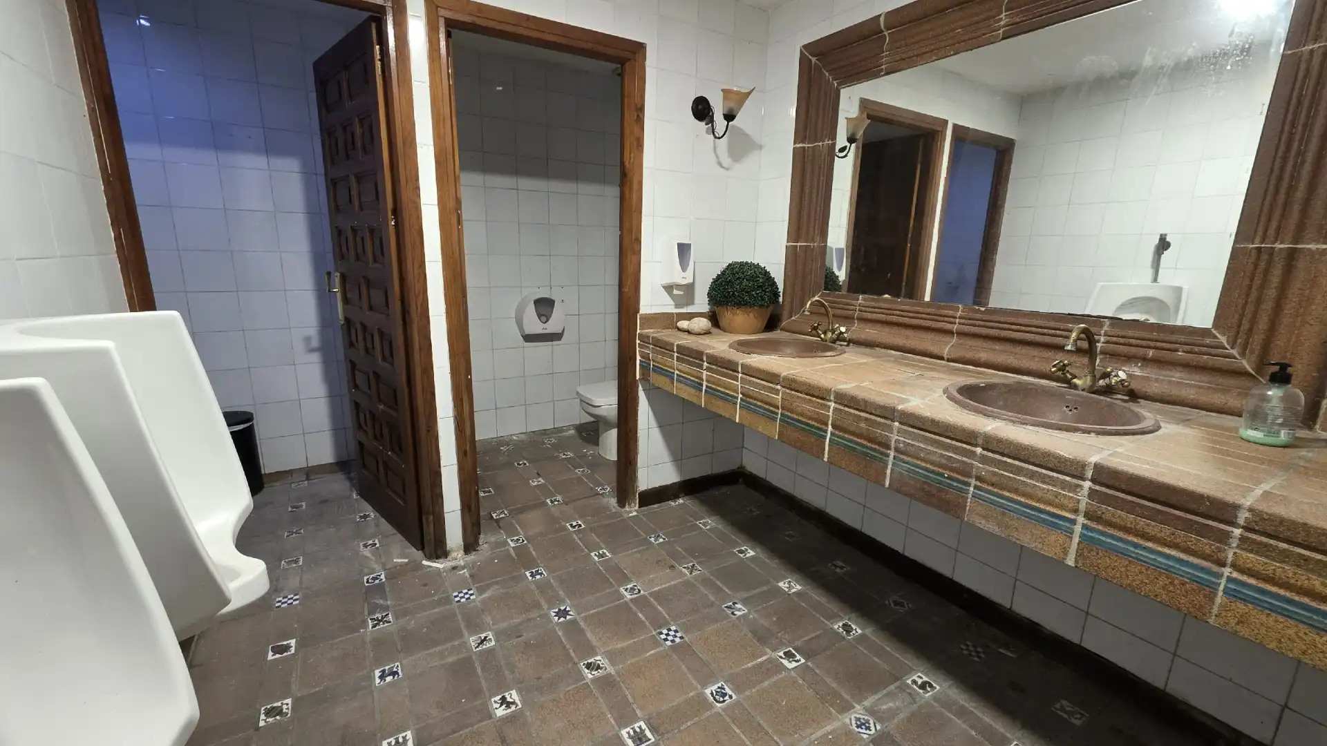 Bany de Local en venda en Extramurs