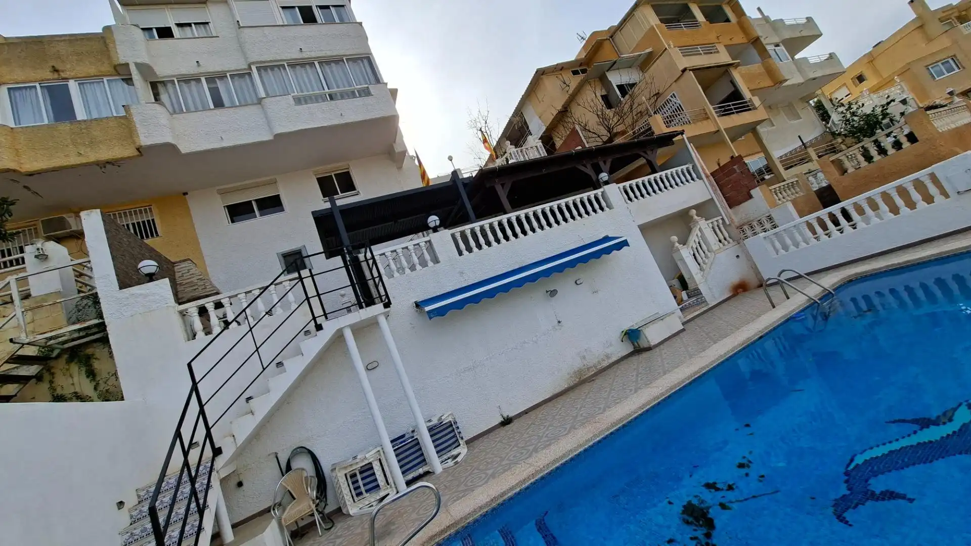 Piscina de Casa o chalet en venta en Benidorm con Terraza, Trastero y Piscina
