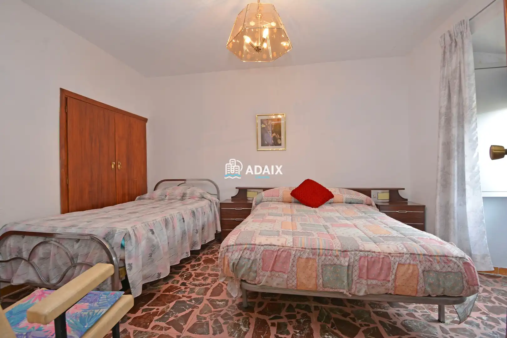 Dormitori de Casa adosada en venda en Aldea del Cano amb Calefacció, Terrassa i Traster
