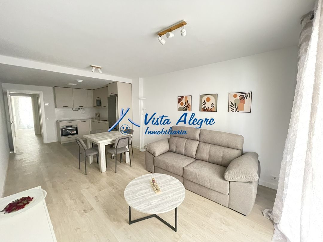 Sala d'estar de Apartament en venda en Haro amb Calefacció, Parquet i Terrassa