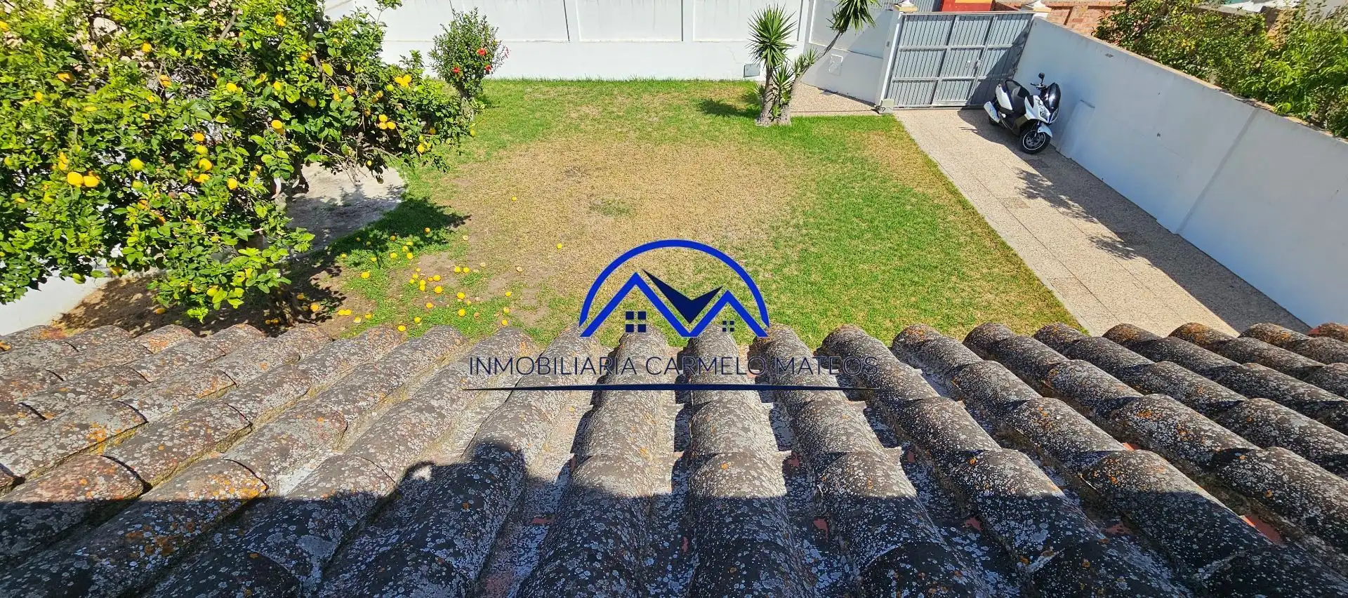 Vista exterior de Casa o chalet en venta en Sanlúcar de Barrameda con Aire acondicionado, Jardín privado y Trastero