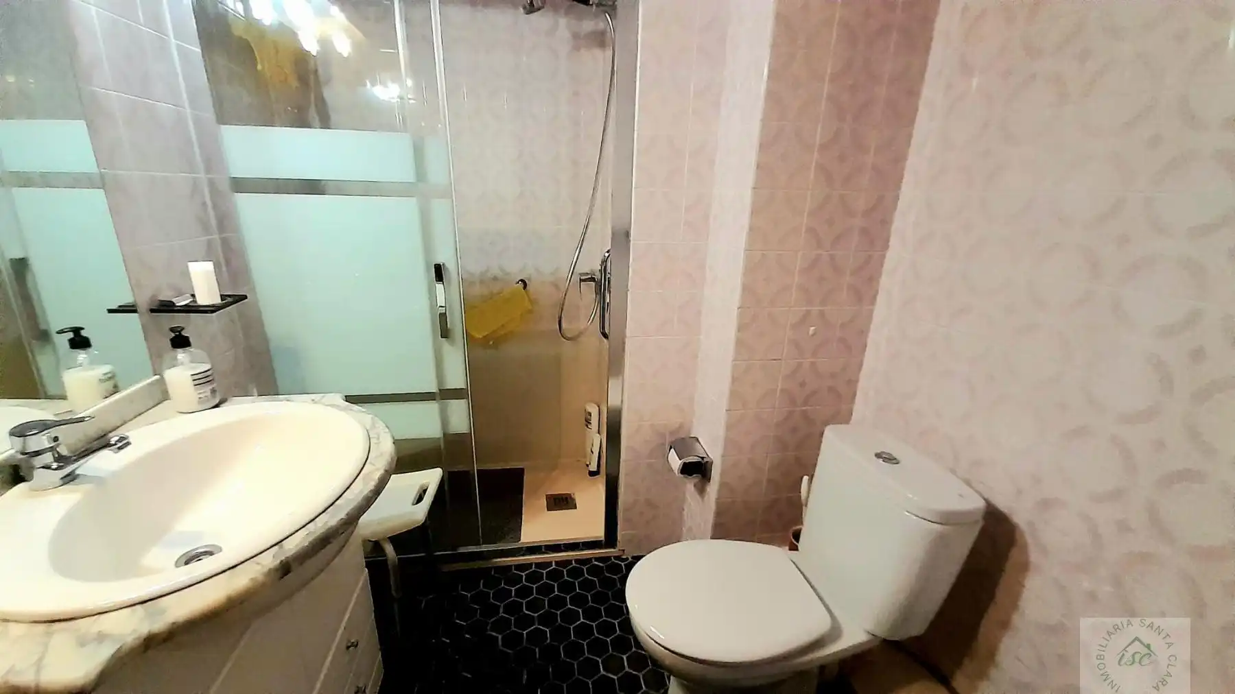 Baño de Piso en venta en Bilbao  con Calefacción y Terraza