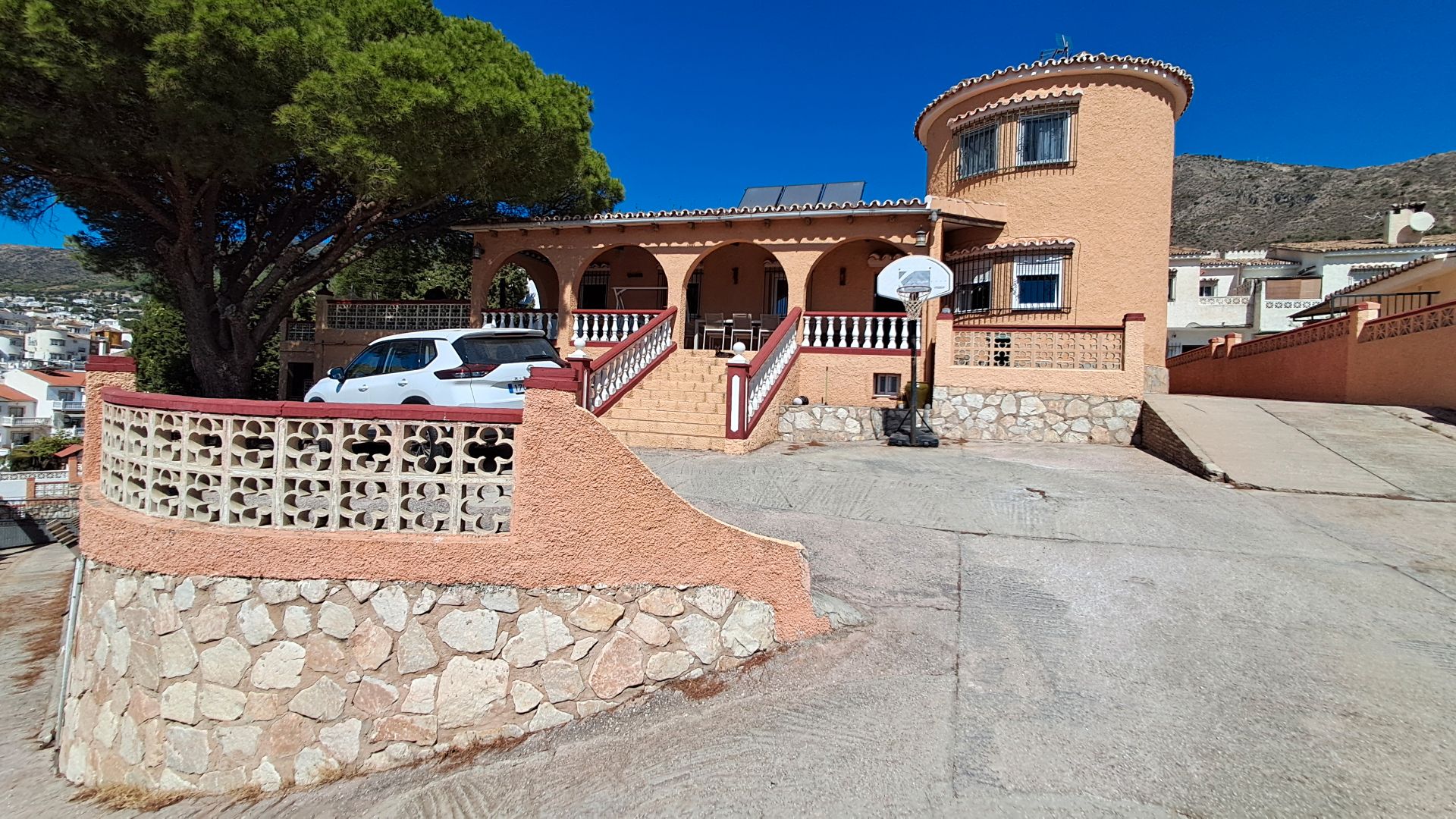 Exterior view of House or chalet for sale in Benalmádena  with Air Conditioner, Heating and Private garden
