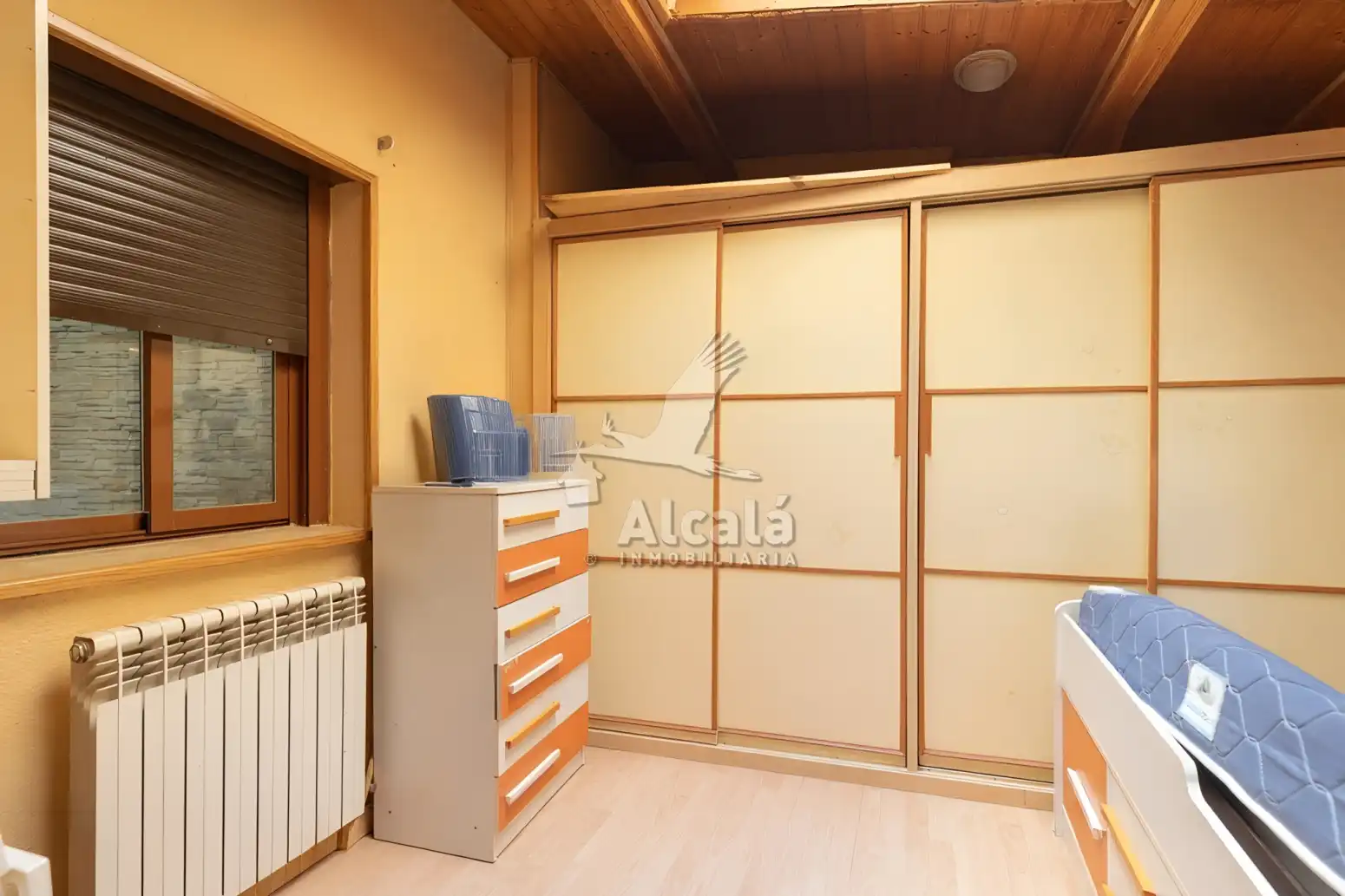Habitación de Piso en venta en Meco con Calefacción, Parquet y Amueblado