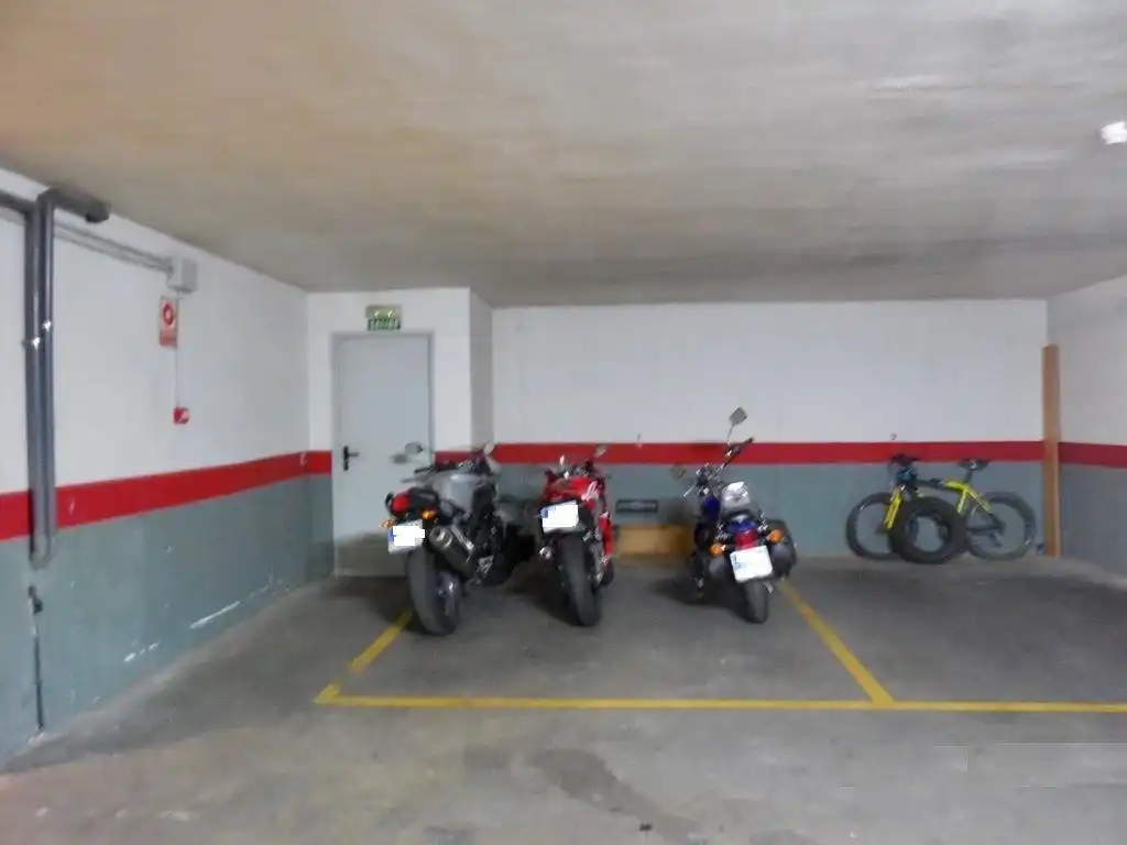 Individual for sale in Levante