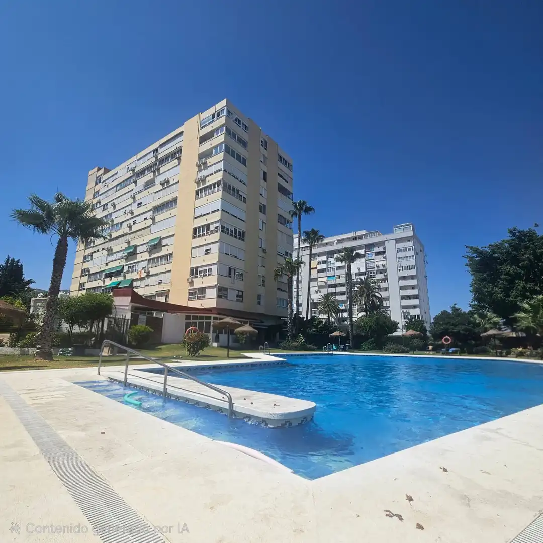 Apartament amb piscina en venda a Solymar
