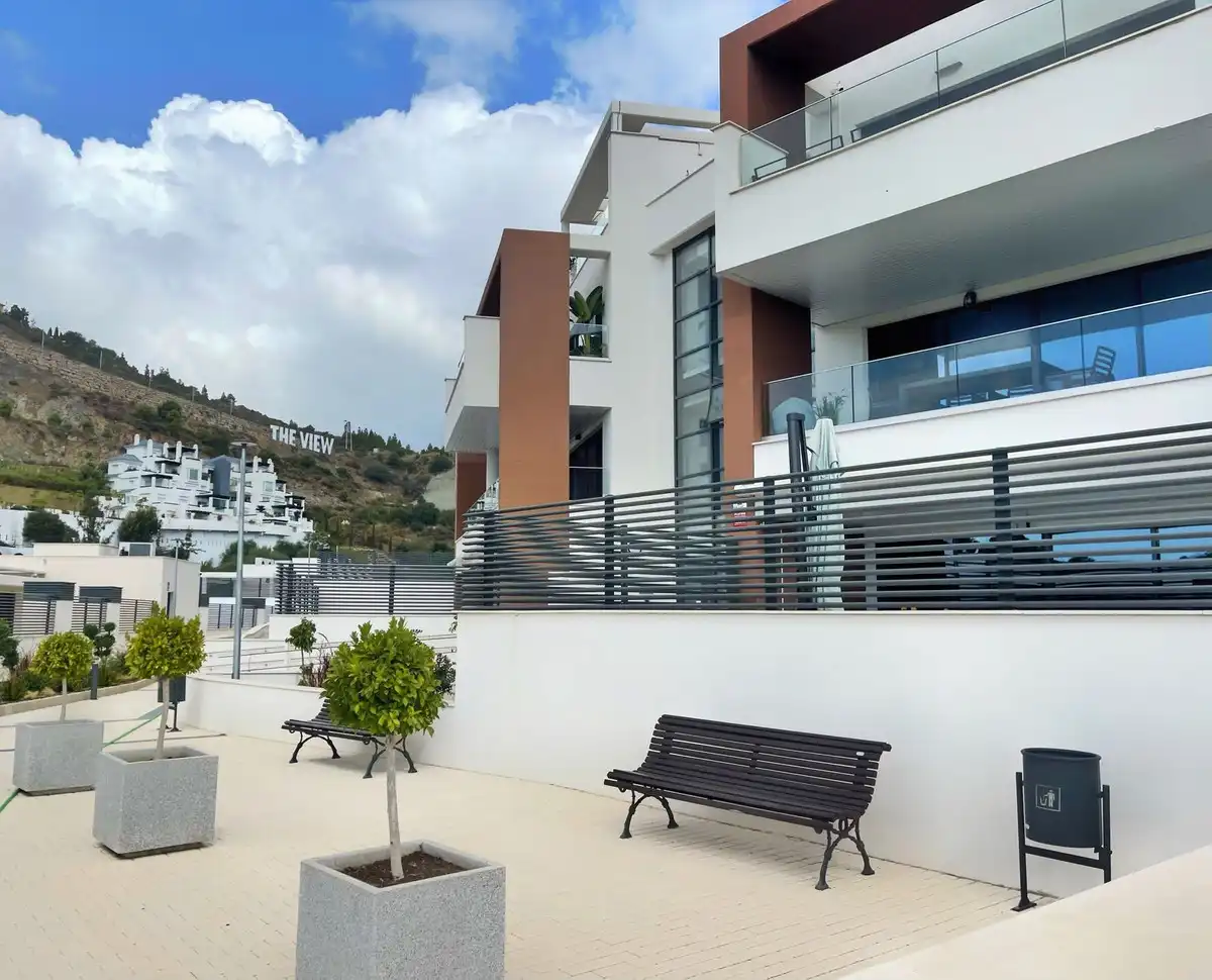 Terrasse von Wohnung zur Miete in Benahavís mit Klimaanlage, Terrasse und Möbliert