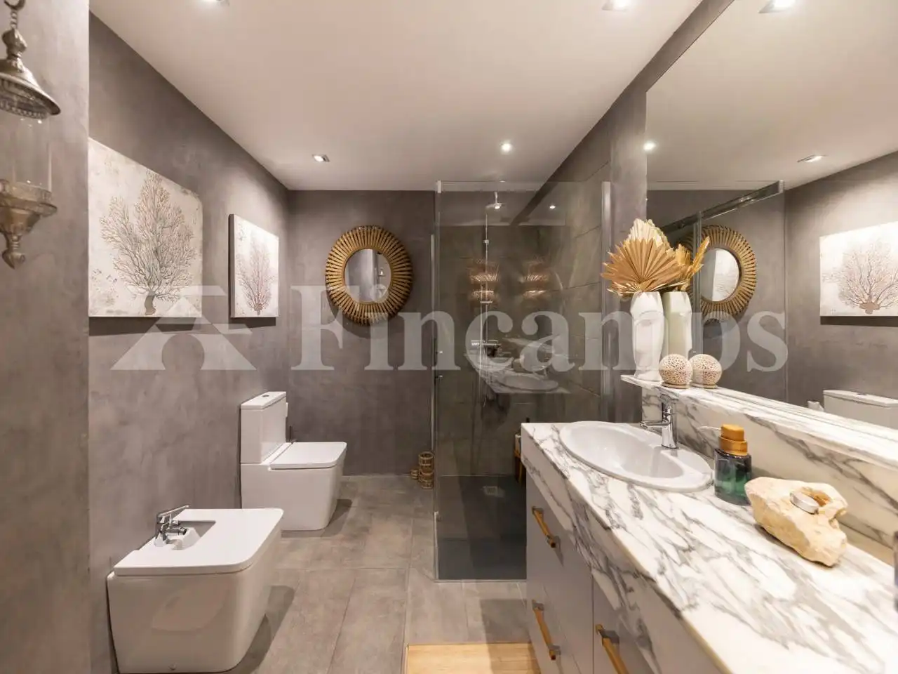 Bathroom of Attic for sale in Sabadell  with Air Conditioner, Heating and Parquet flooring