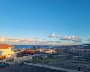 Vista exterior de Casa o xalet en venda en Puerto del Rosario amb Terrassa i Piscina