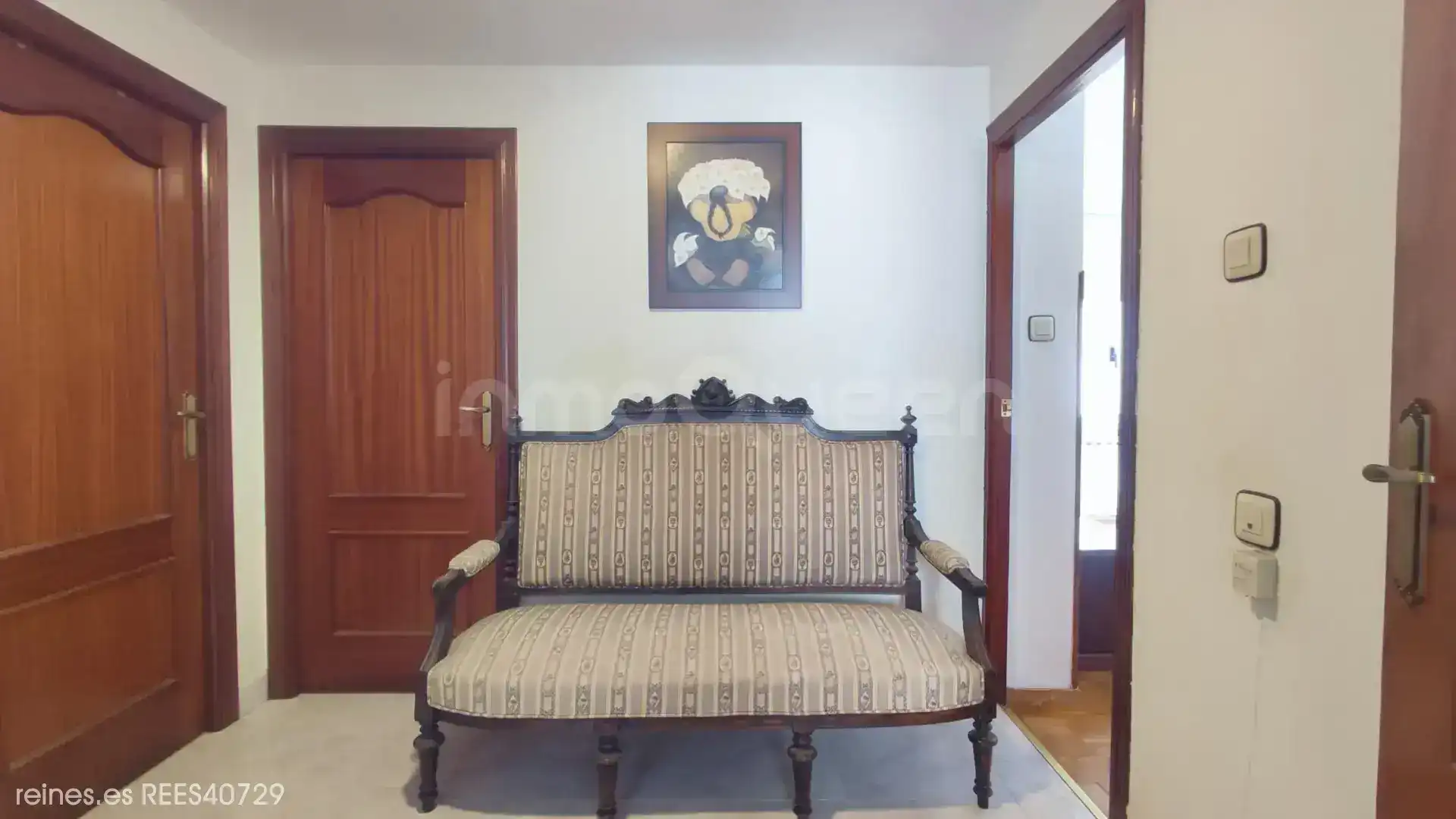 Sala d'estar de Pis de lloguer en Oviedo  amb Calefacció i Moblat