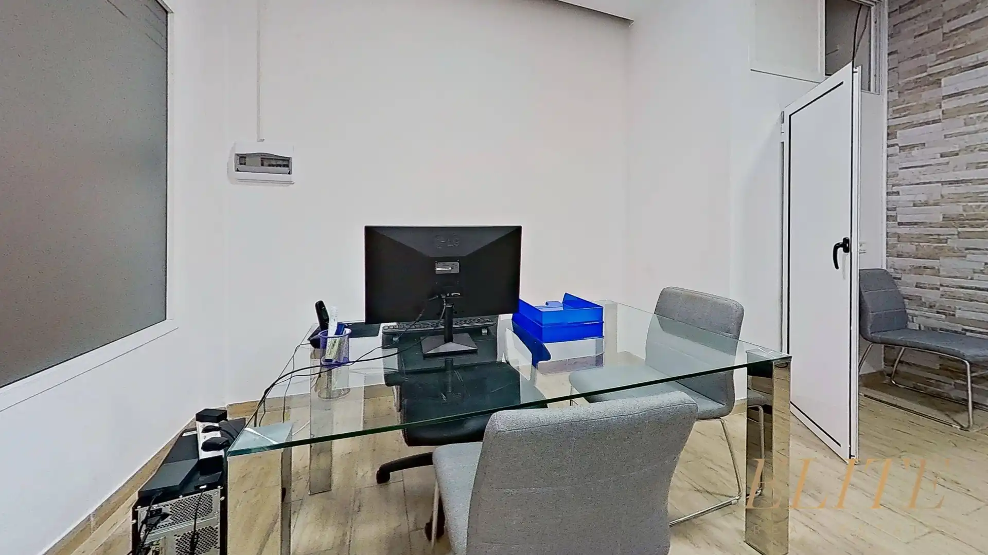 Oficina en venta en San Bartolomé de Tirajana con Aire acondicionado y Amueblado