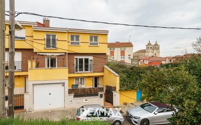 Exterior view of House or chalet for sale in Cigales  with Terrace and Furnished