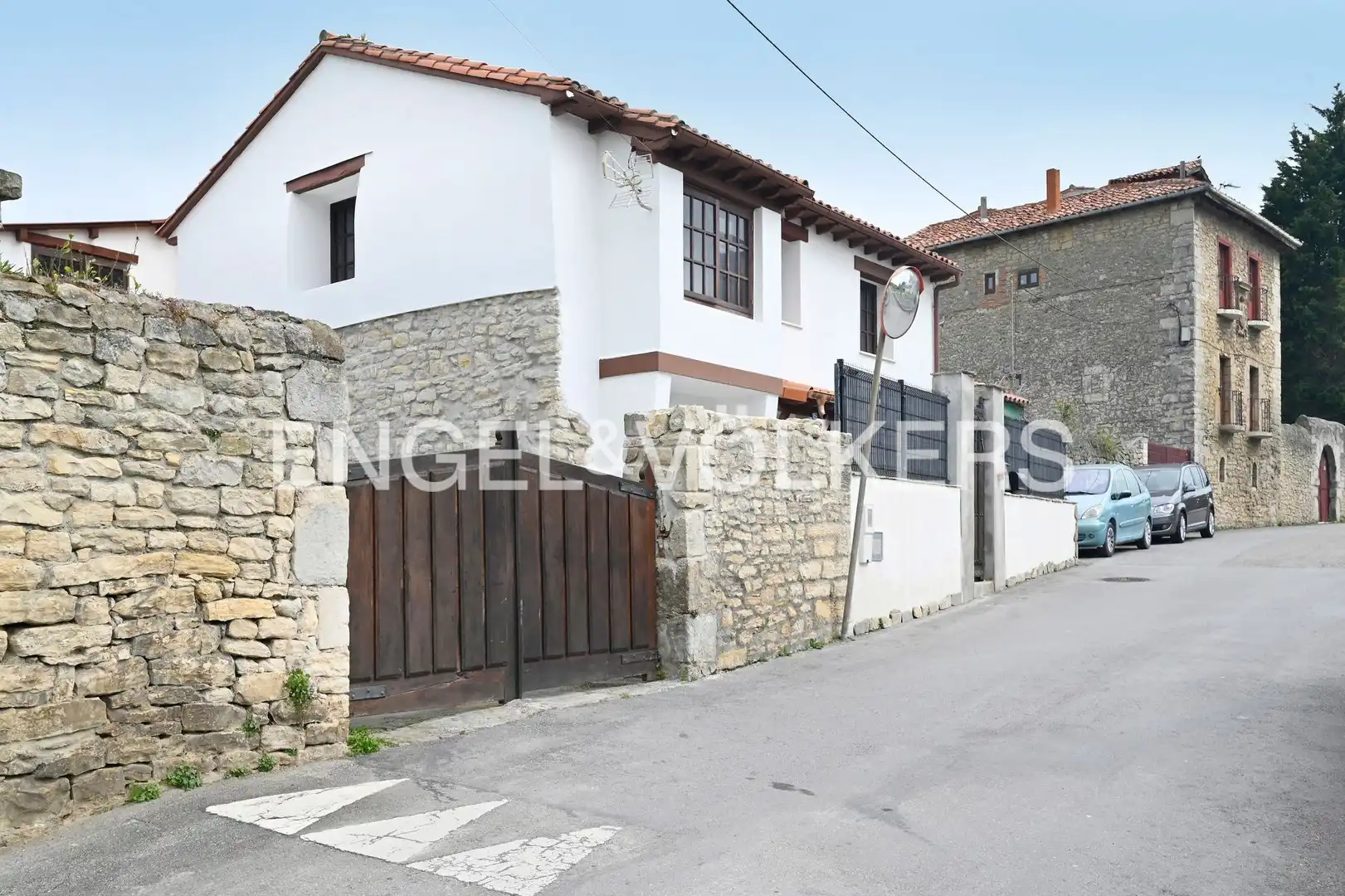 Vista exterior de Casa o chalet en venta en Suances con Calefacción y Jardín privado