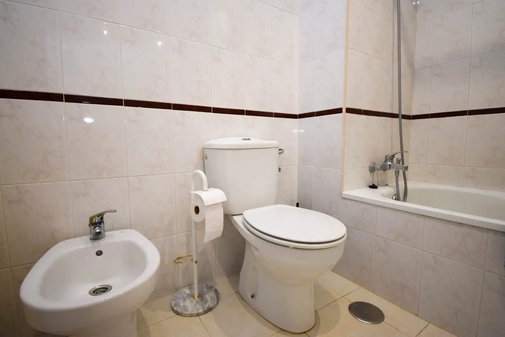 Bathroom of Attic for sale in Benalmádena  with Air Conditioner, Heating and Terrace